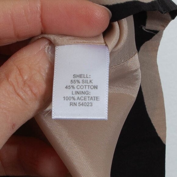 Banana Republic Geometric A Line Silk Blend Skirt Old Money‎ Minimalist Size 4P - Picture 4 of 6